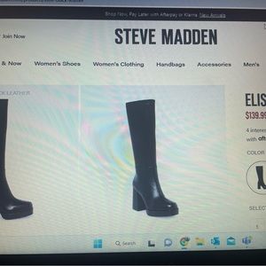 Brand new Steve Madden platform Elise boots. Super cute